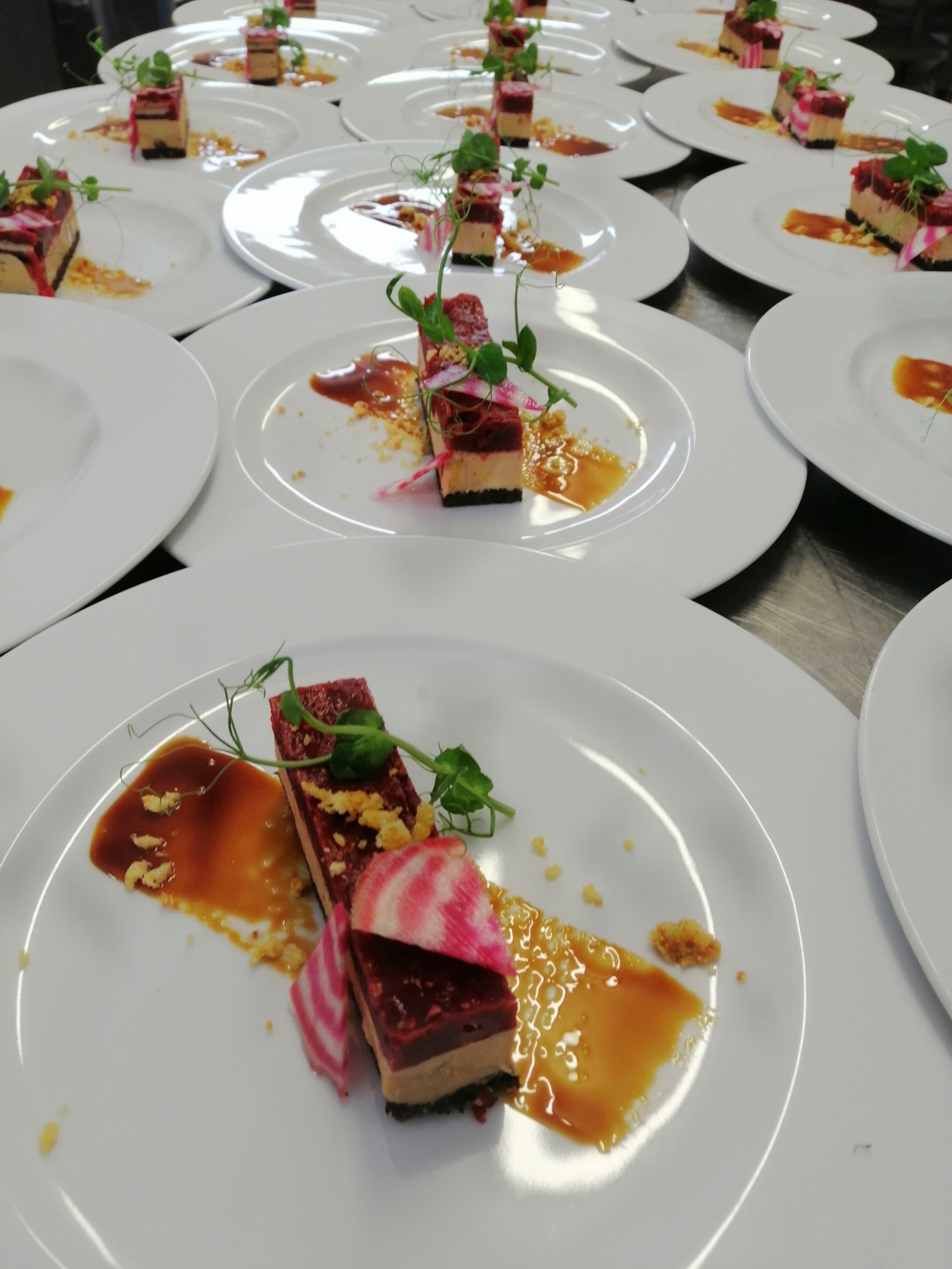 Rectiligne de foie gras et betterave